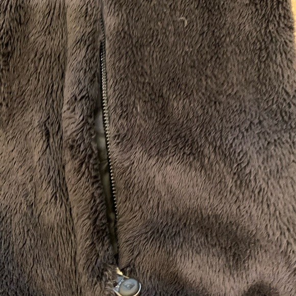 The North Face Women's Classic Black Jacket - Picture 11 of 14